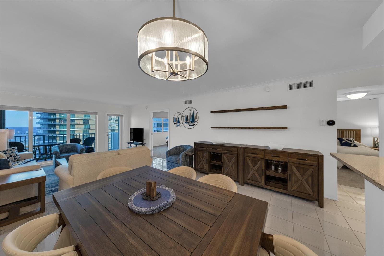 750 N Ocean Boulevard 1503 photo 9