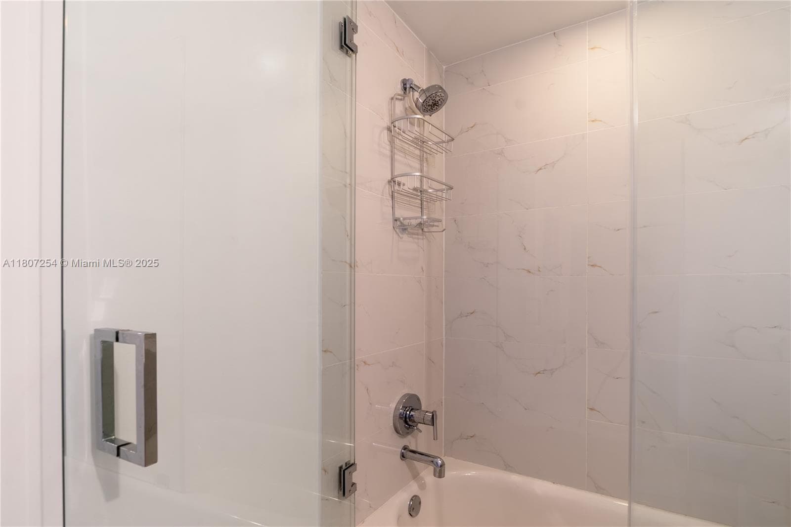 16385 Biscayne Blvd 417 photo 10