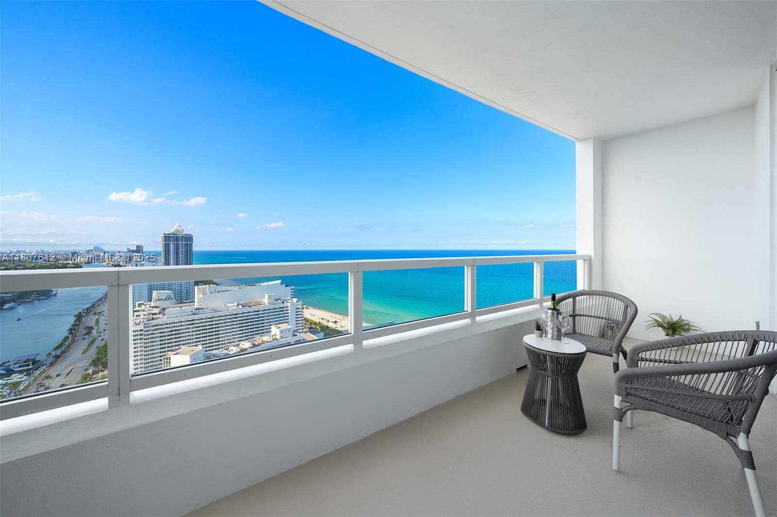 4401 Collins Ave 3505 photo 24