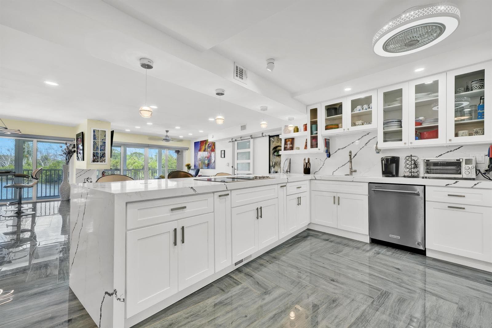 1537 E Hillsboro Boulevard 341 photo 12