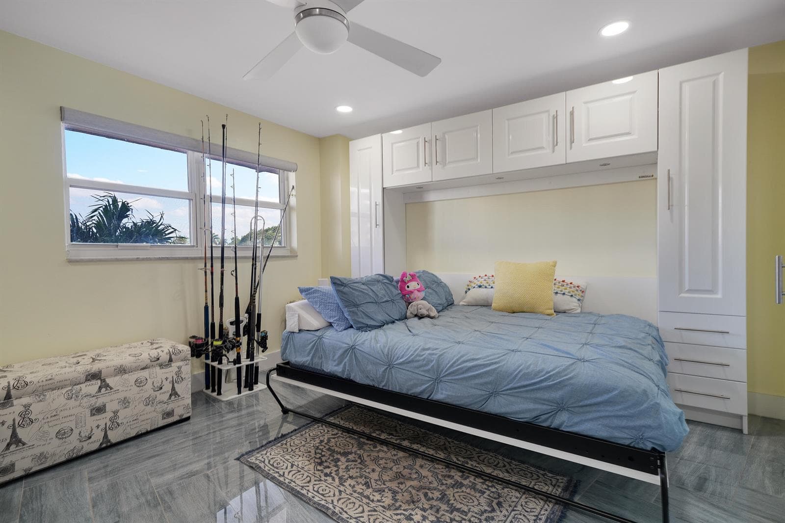 1537 E Hillsboro Boulevard 341 photo 22