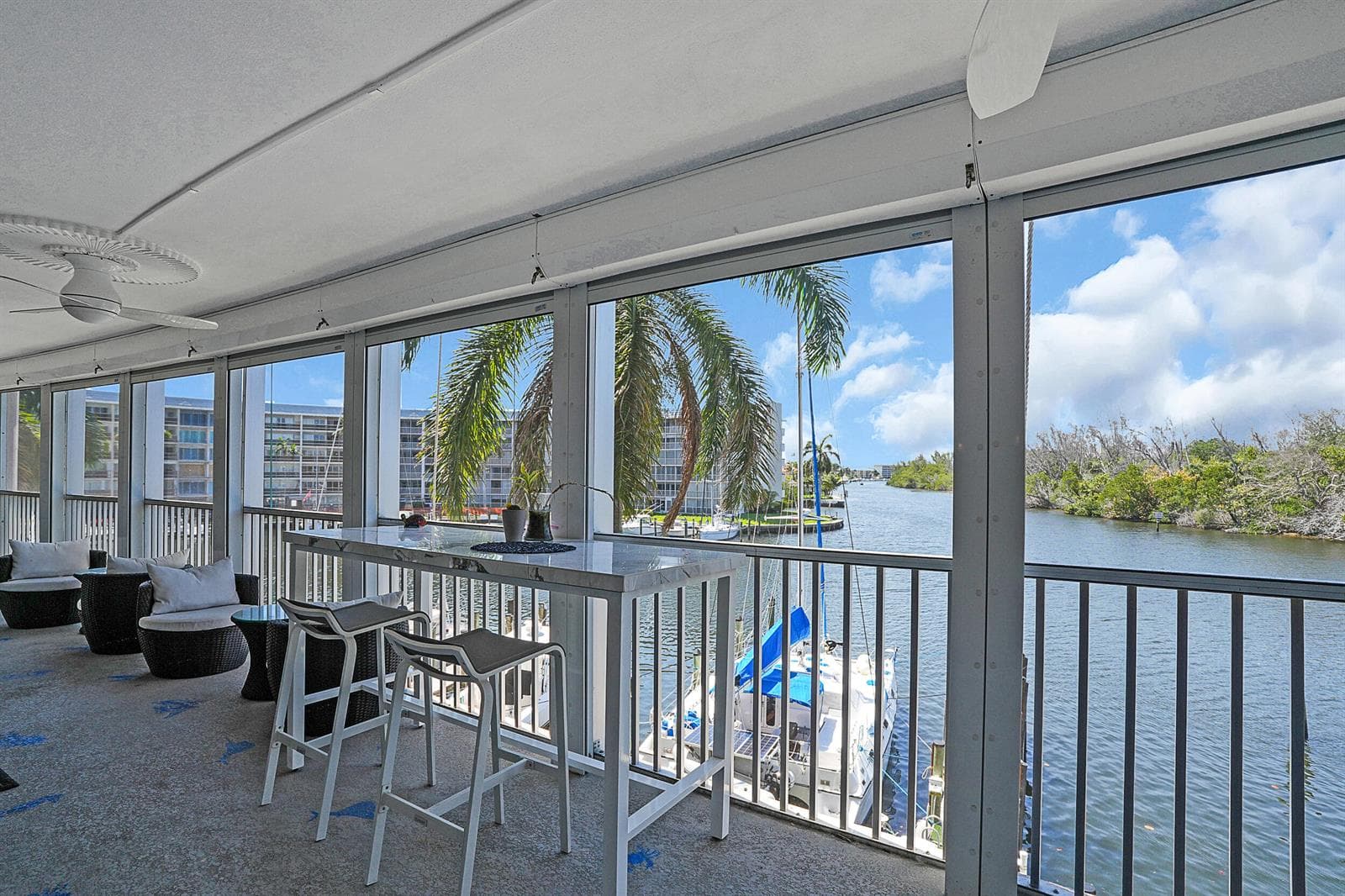 1537 E Hillsboro Boulevard 341 photo 3