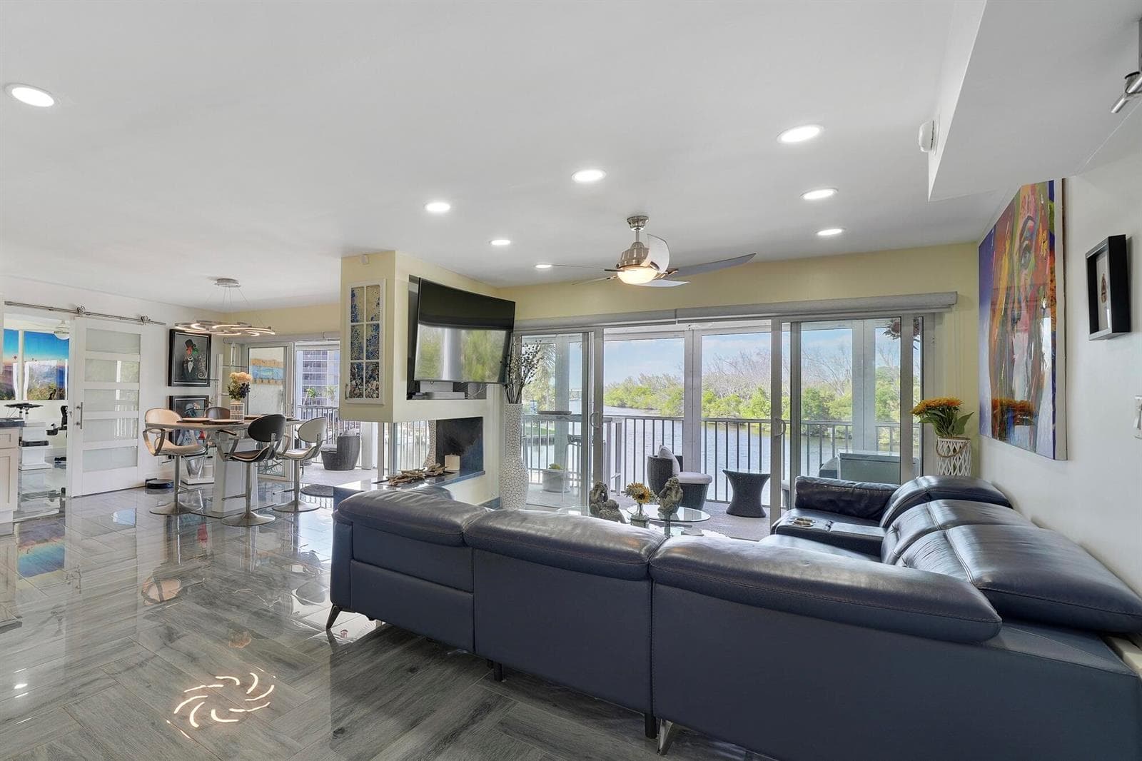 1537 E Hillsboro Boulevard 341 photo 15