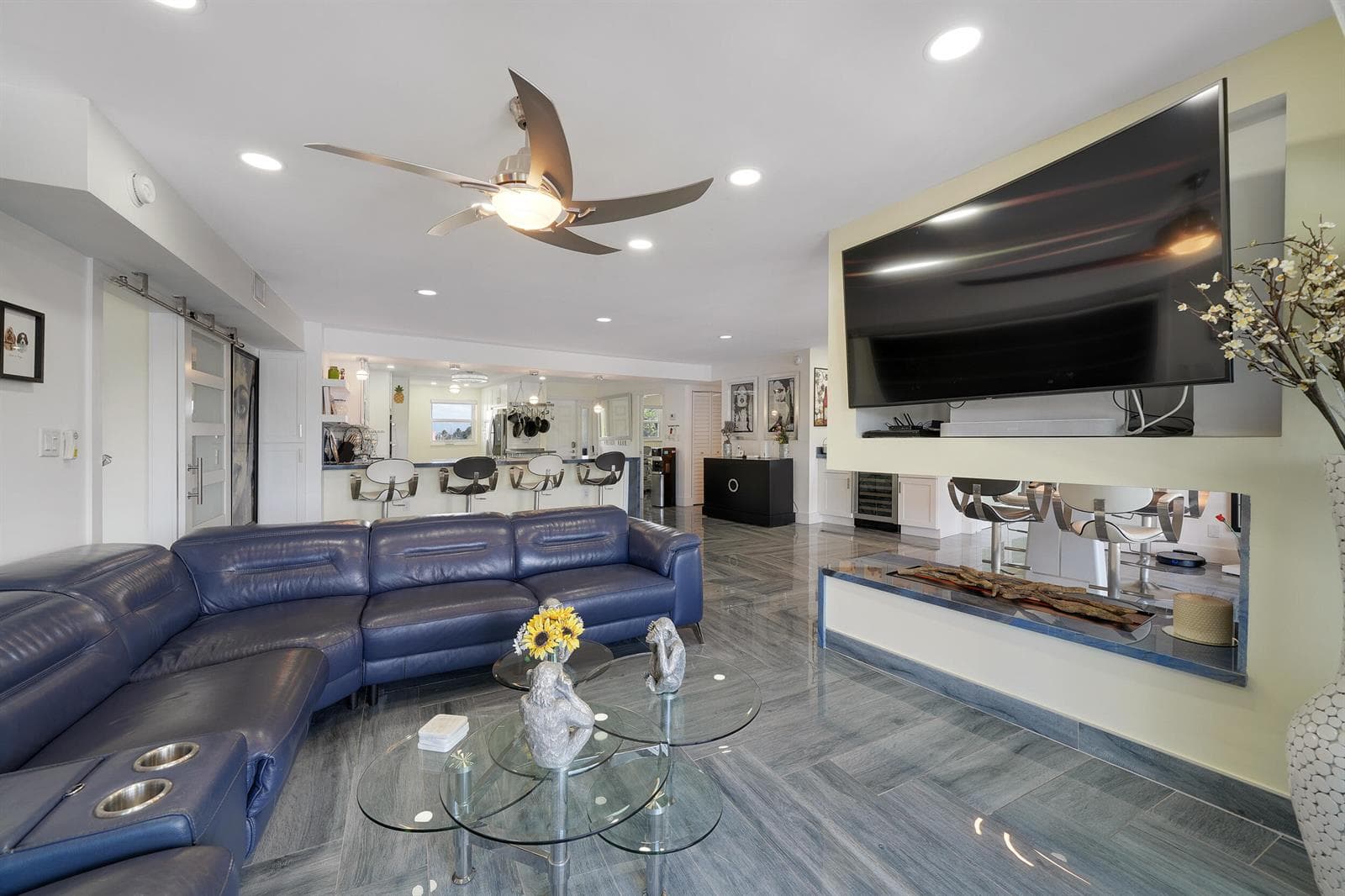 1537 E Hillsboro Boulevard 341 photo 11
