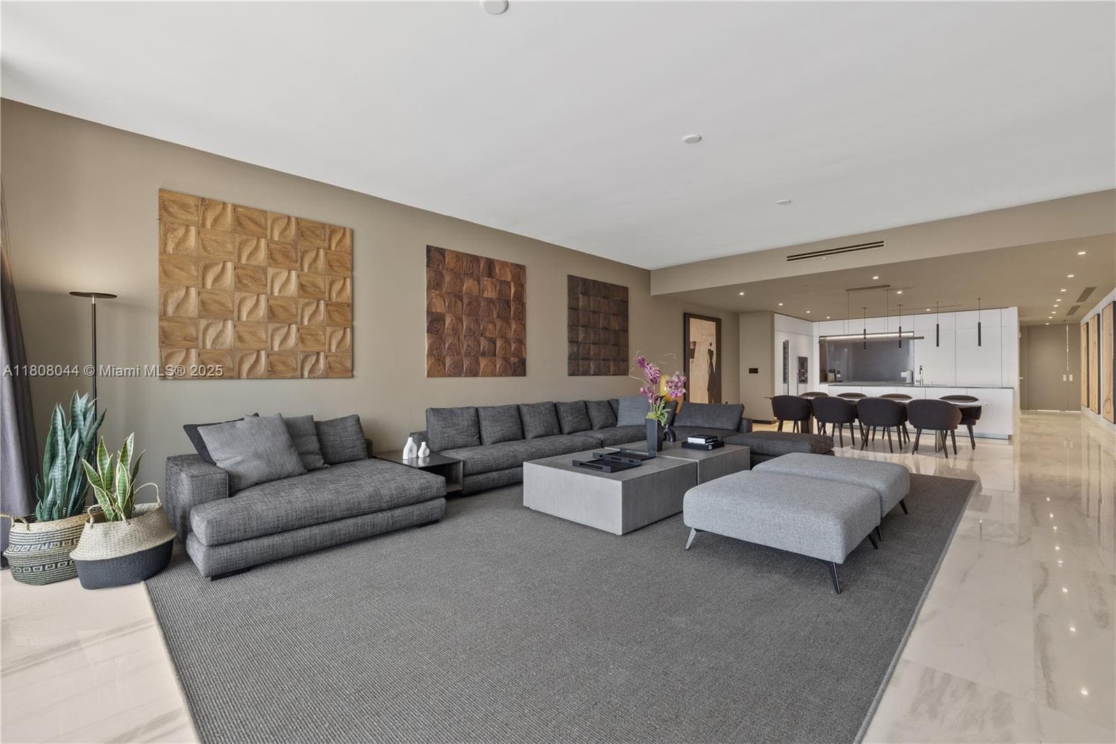 300 Biscayne Blvd Way 3104 photo 3