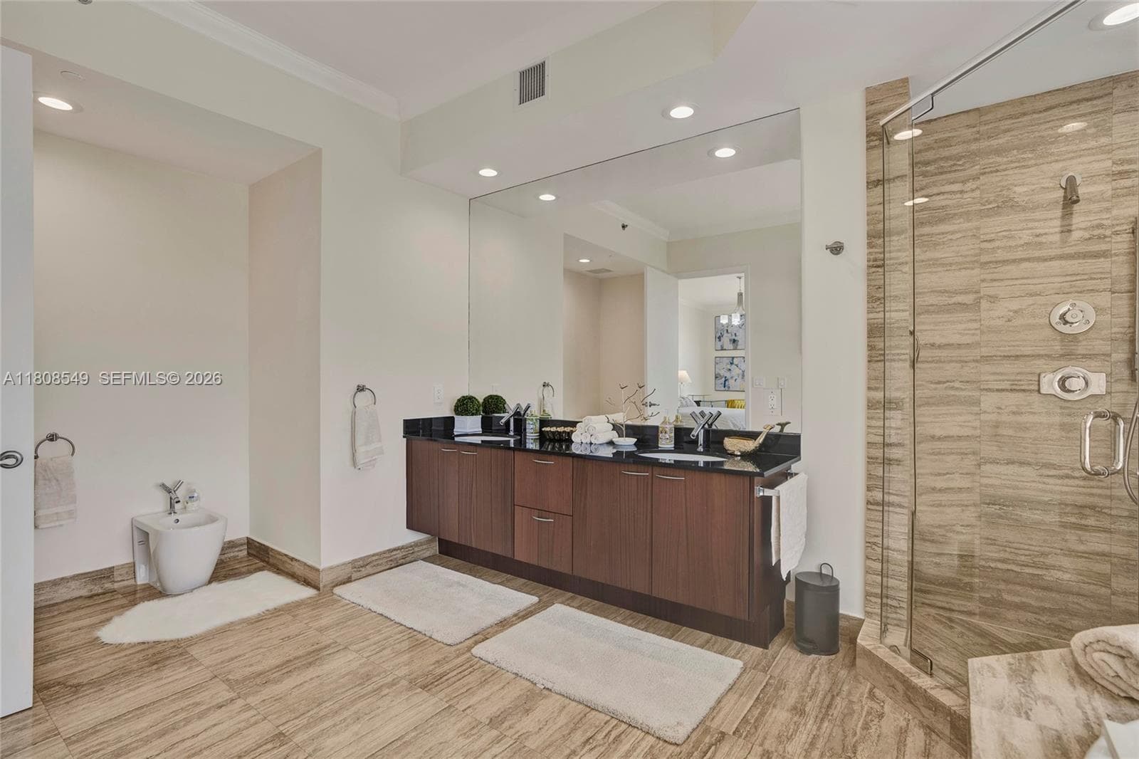 16001 Collins Ave 1604 photo 20