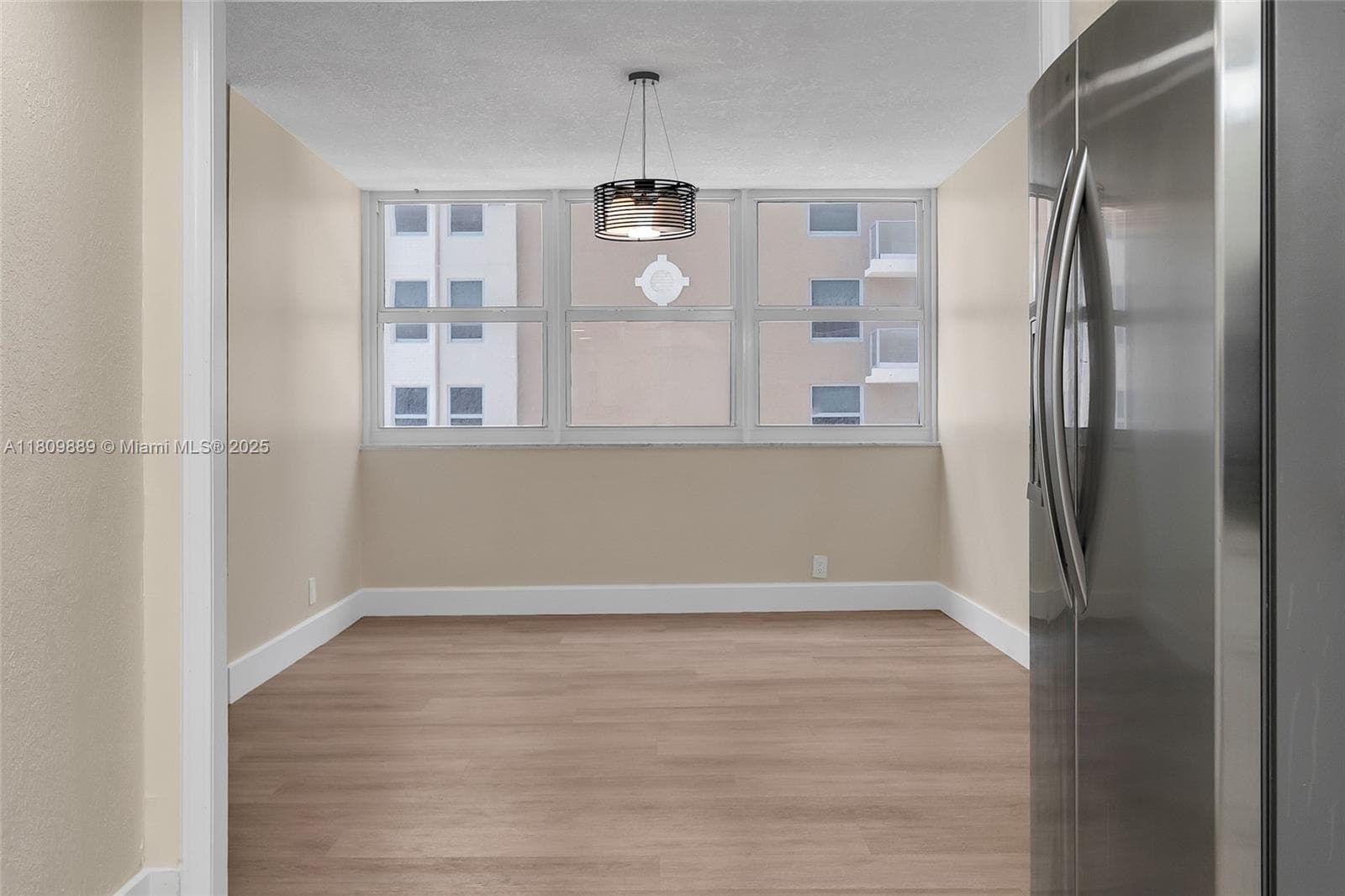 1904 S Ocean Dr 1004 photo 23