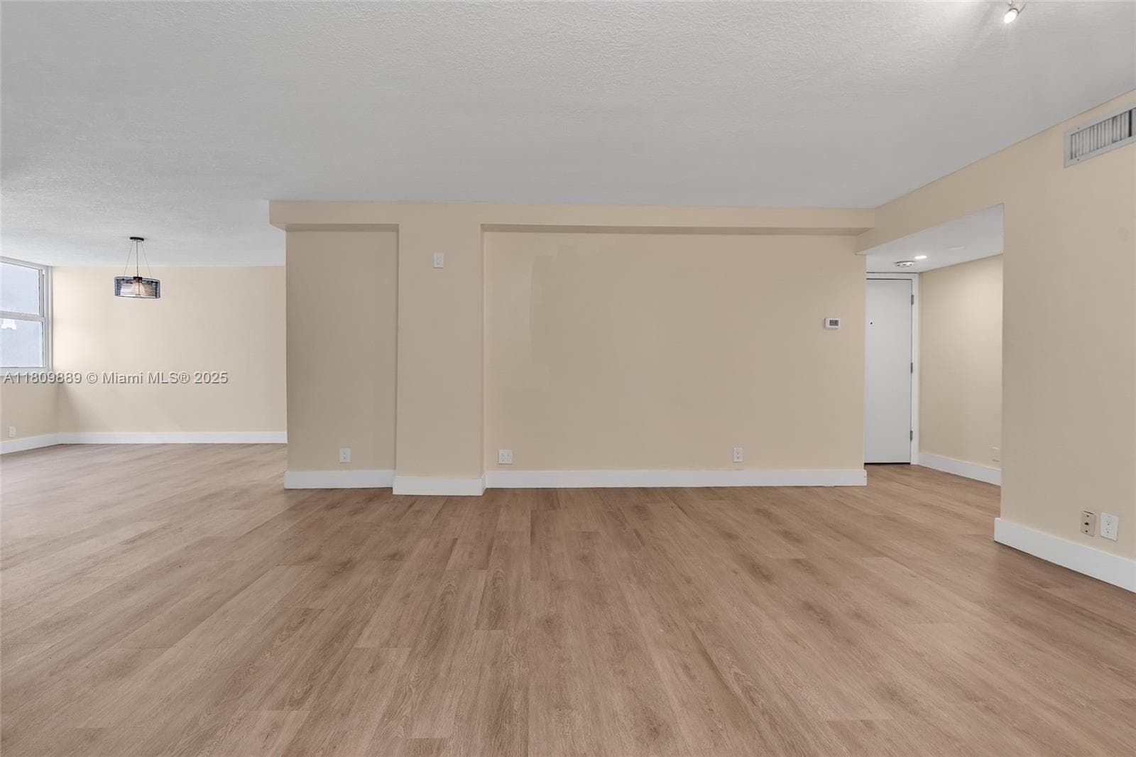 1904 S Ocean Dr 1004 photo 10