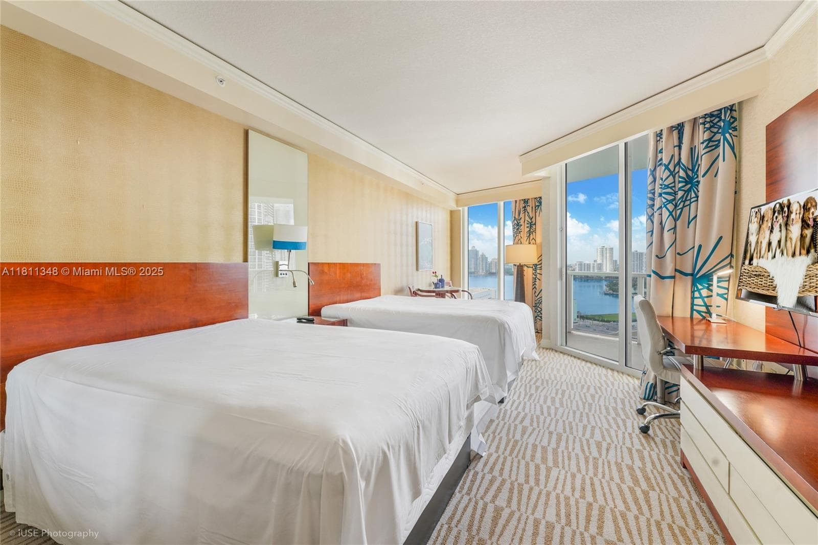 18001 Collins Ave 1504 photo 20