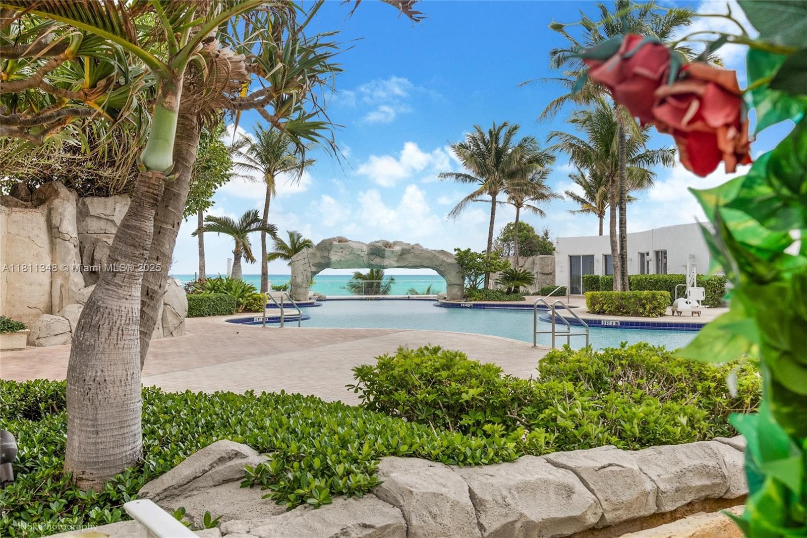 18001 Collins Ave 1504 photo 9