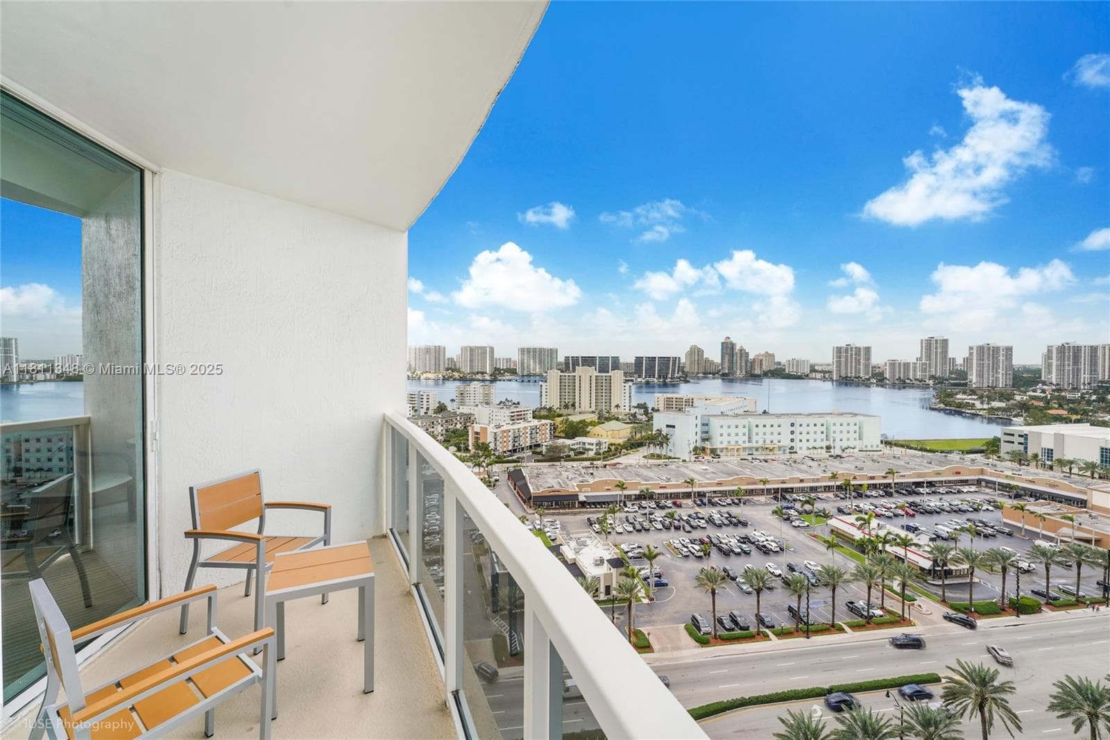 18001 Collins Ave 1504 photo 11