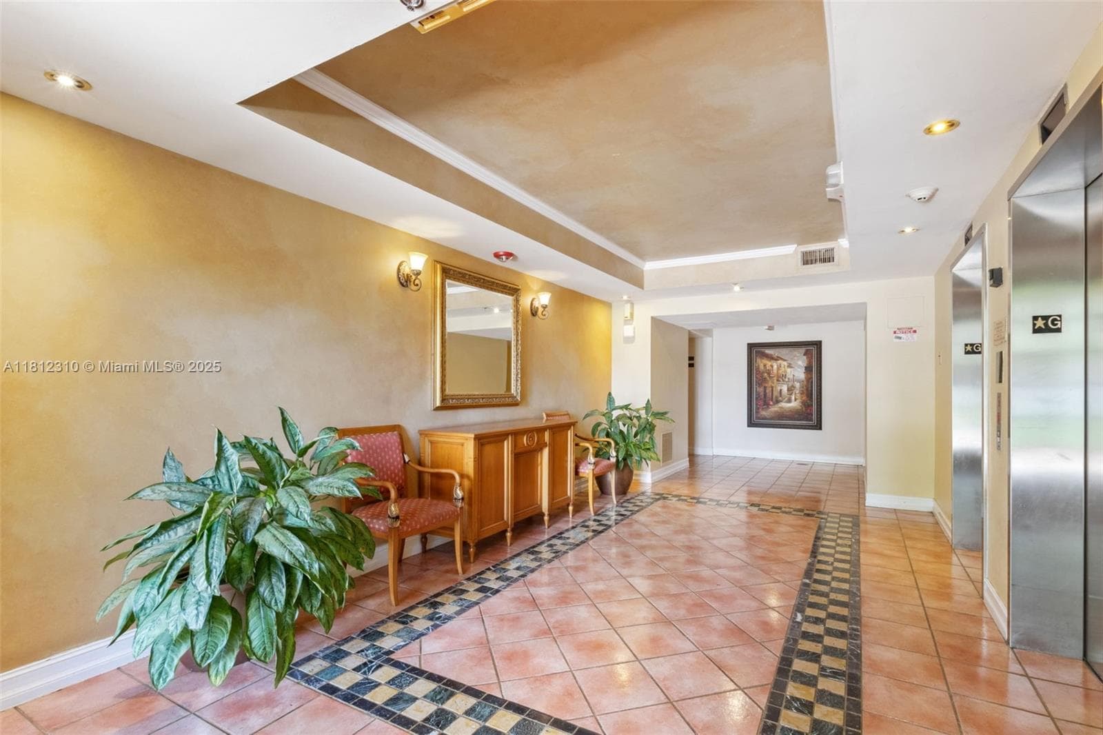 19999 E Country Club Dr 1106 photo 24