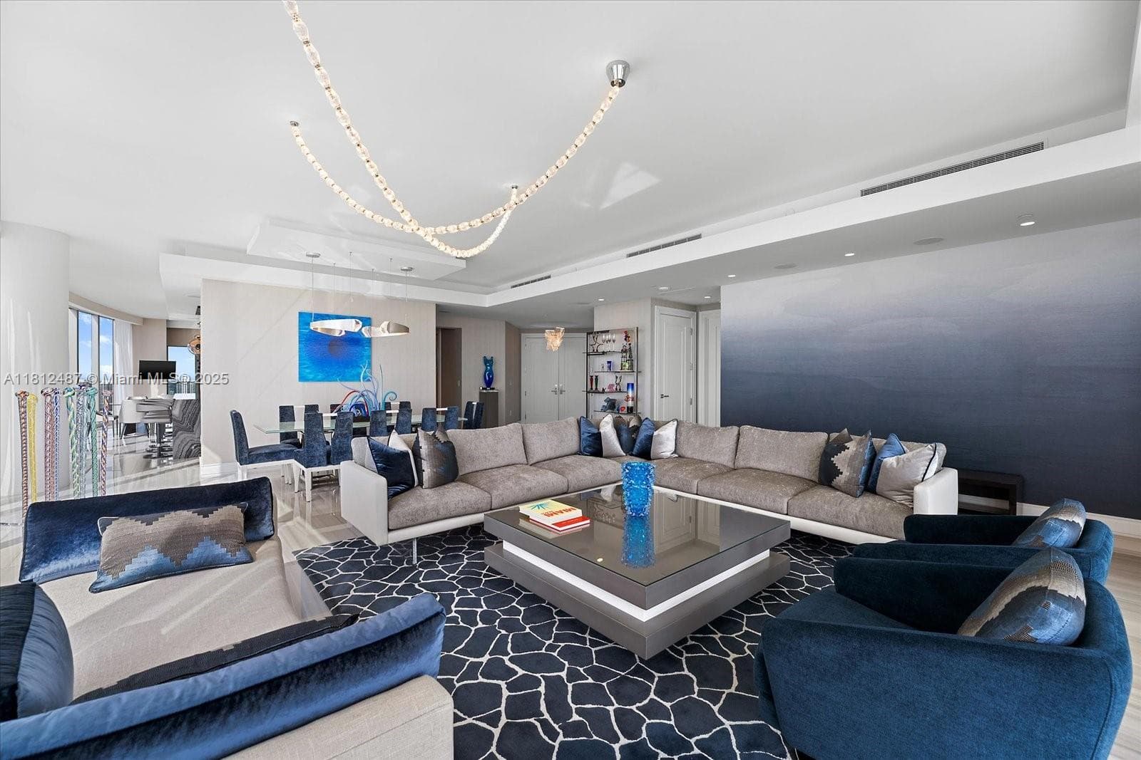 17901 Collins Ave 3004 photo 2