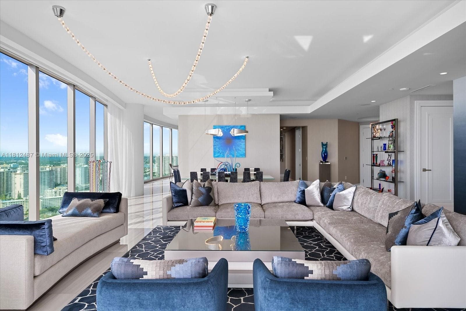 17901 Collins Ave 3004 photo 3