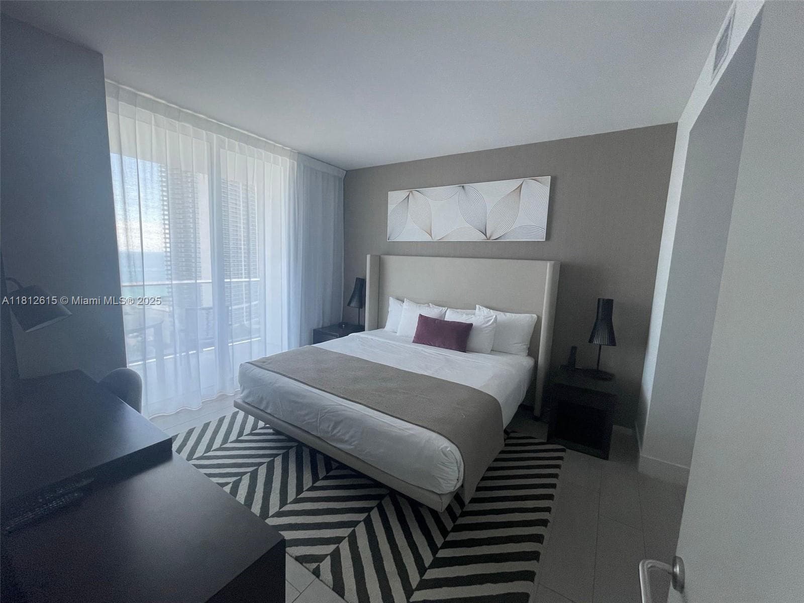 4010 S Ocean Dr R1705 photo 7