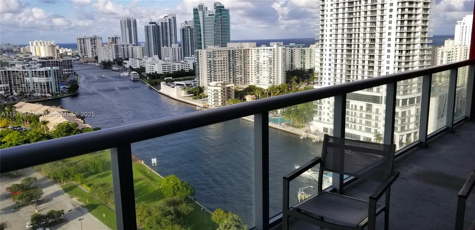 2602 E Hallandale Beach Blvd R2010 photo 23