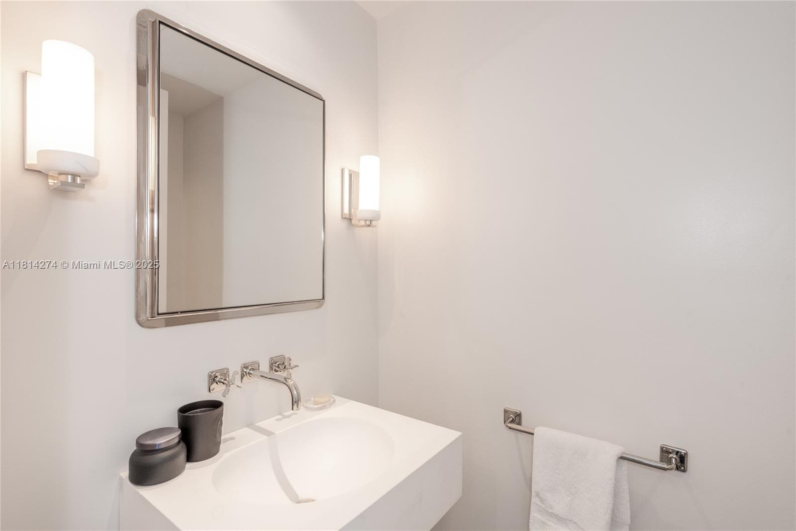 10295 Collins Ave 2506 photo 17