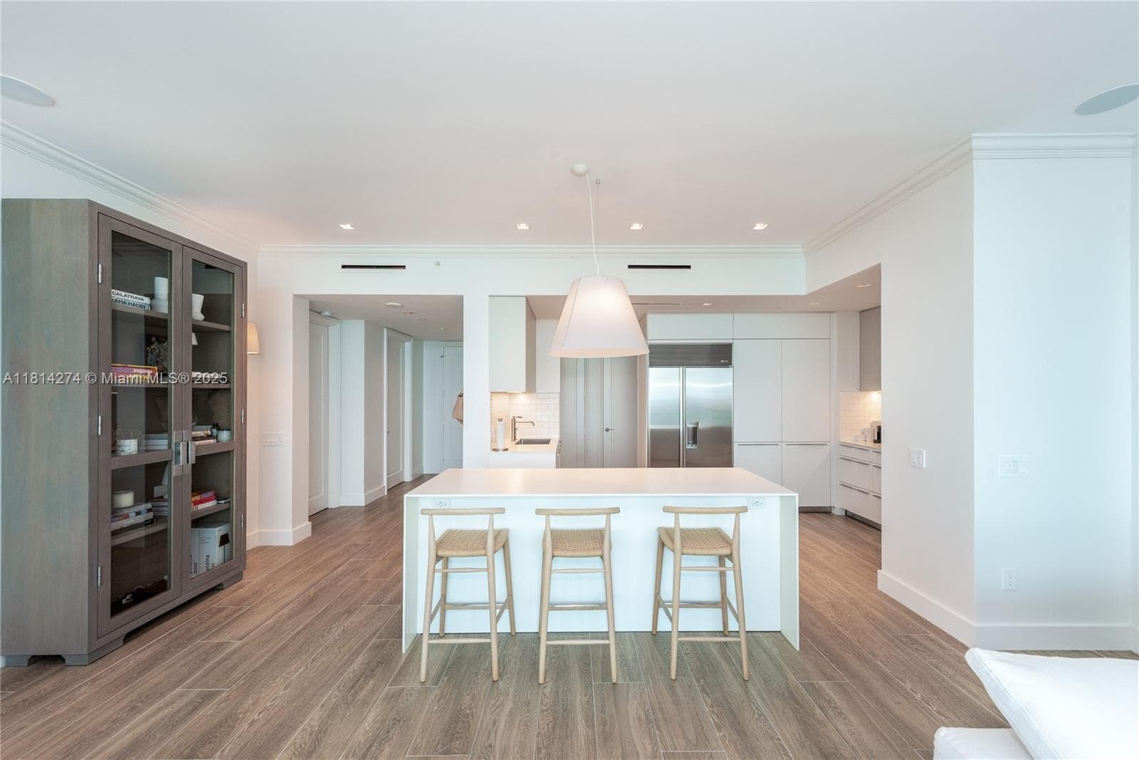10295 Collins Ave 2506 photo 4