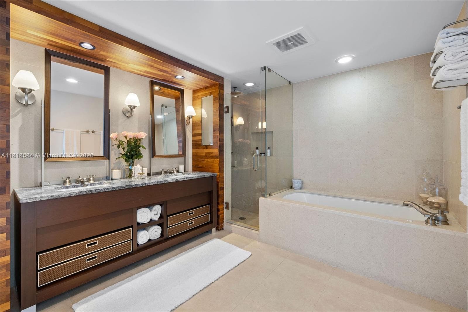 6899 Collins Ave 2707 photo 11