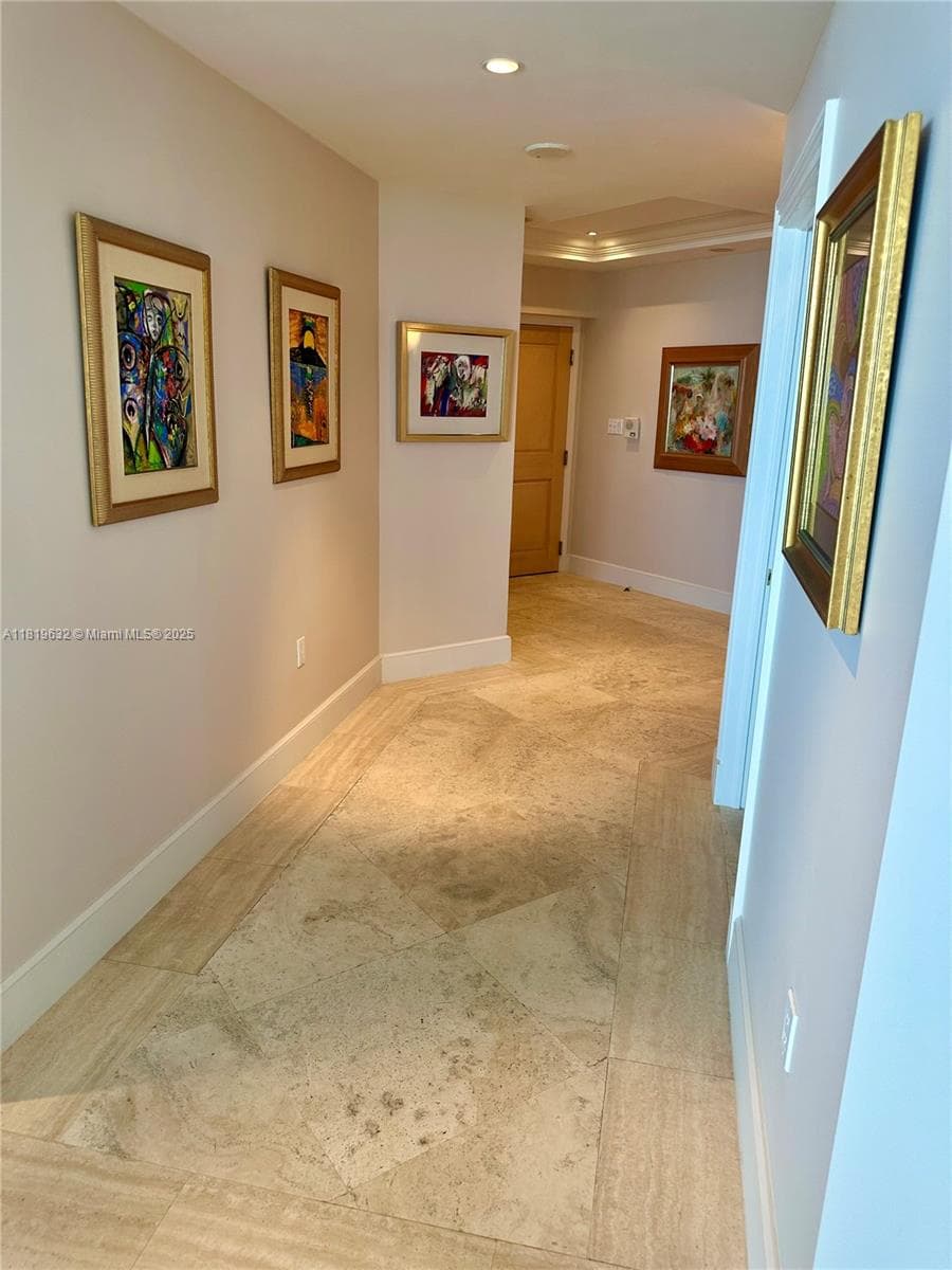 2645 S Bayshore Dr 1403 photo 7
