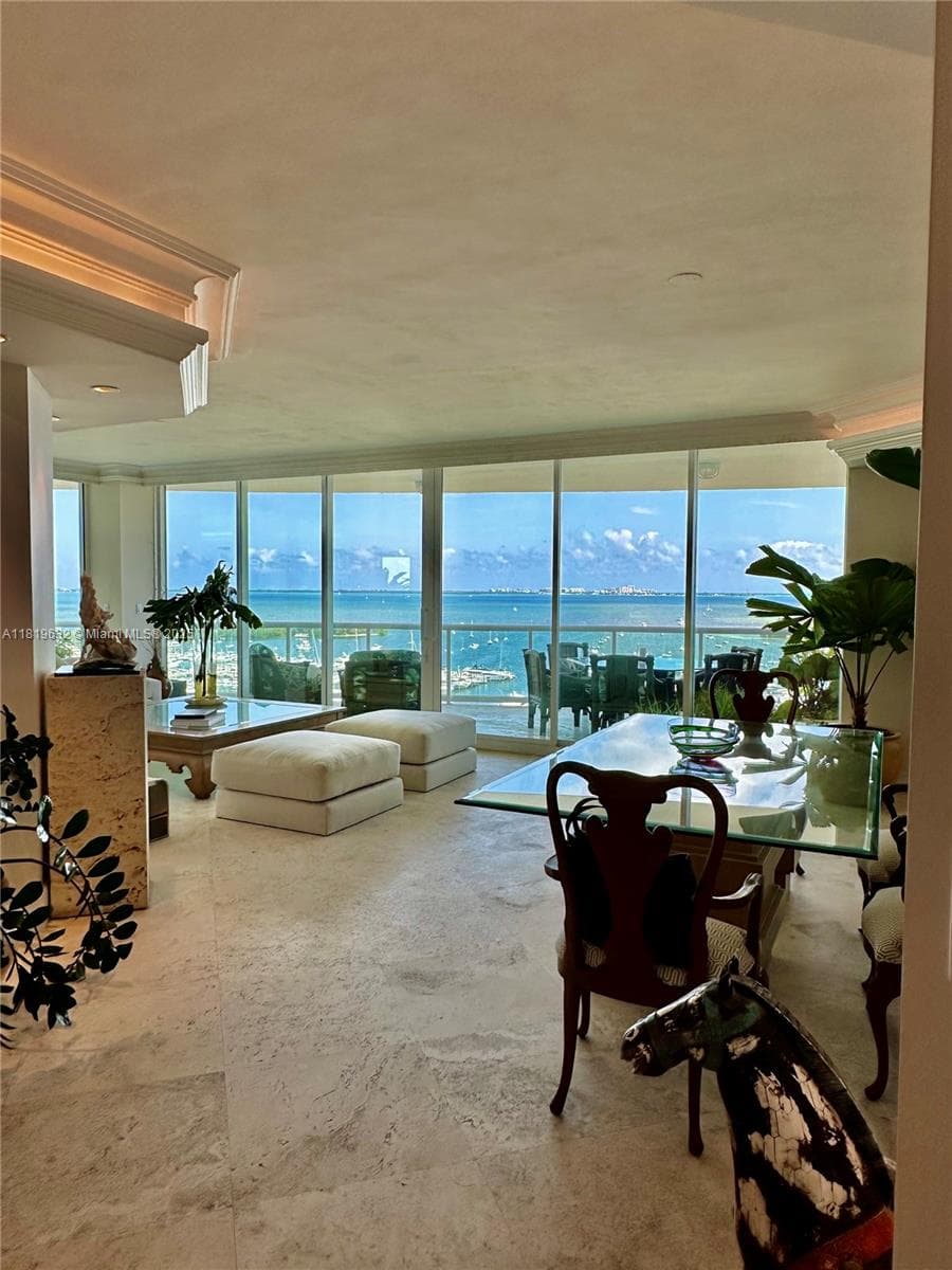 2645 S Bayshore Dr 1403 photo 9