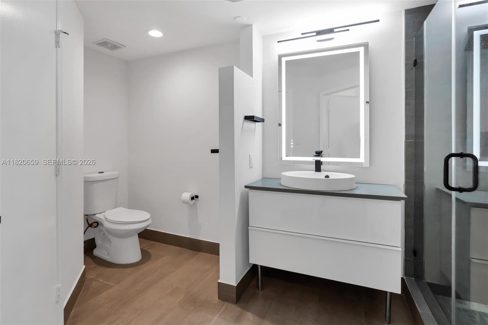 1330 West Ave 3007 photo 21