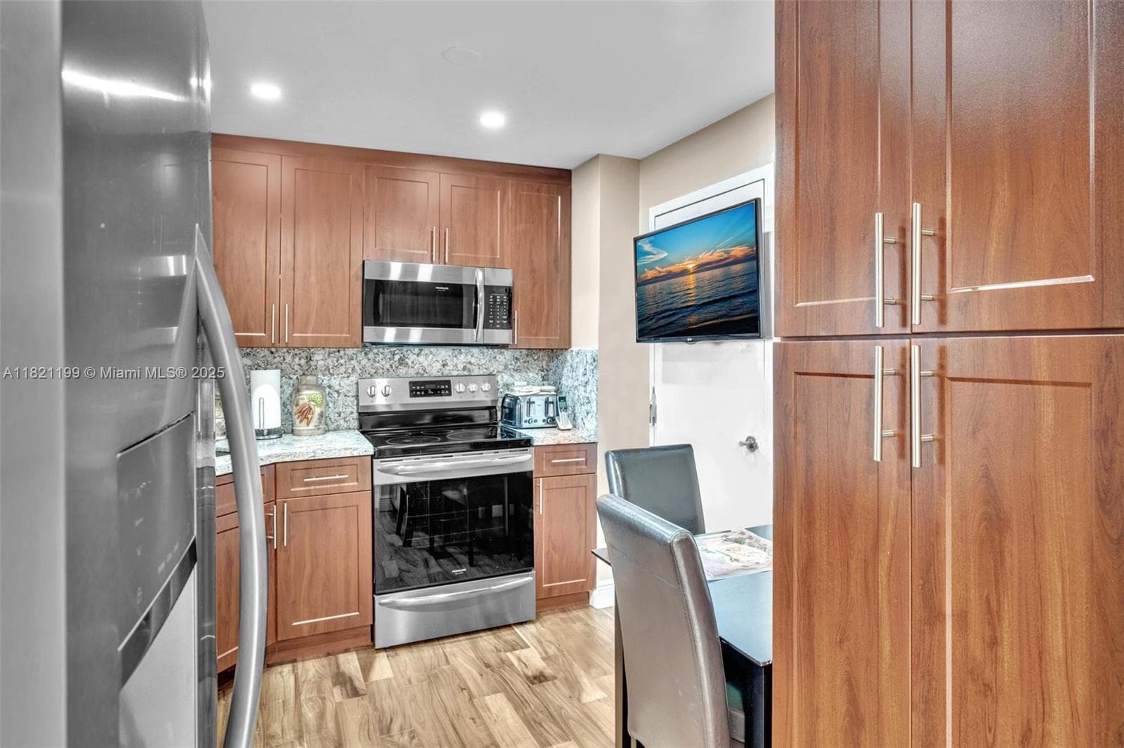 1865 S Ocean Dr 5J photo 4