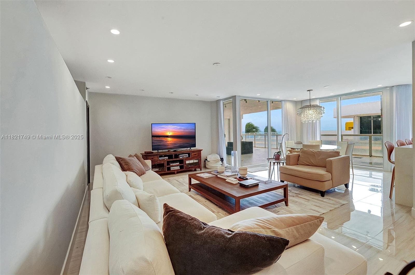 16425 Collins Ave 311 photo 11