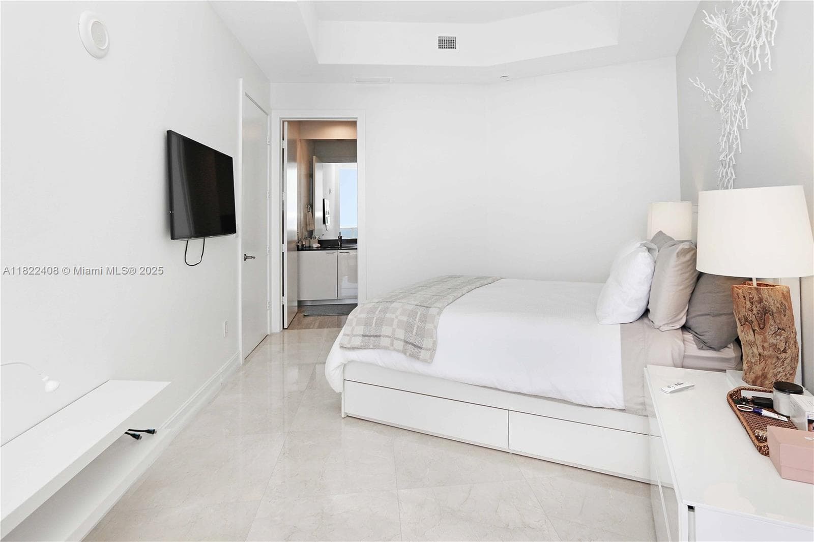 15901 Collins Ave 3103 photo 24