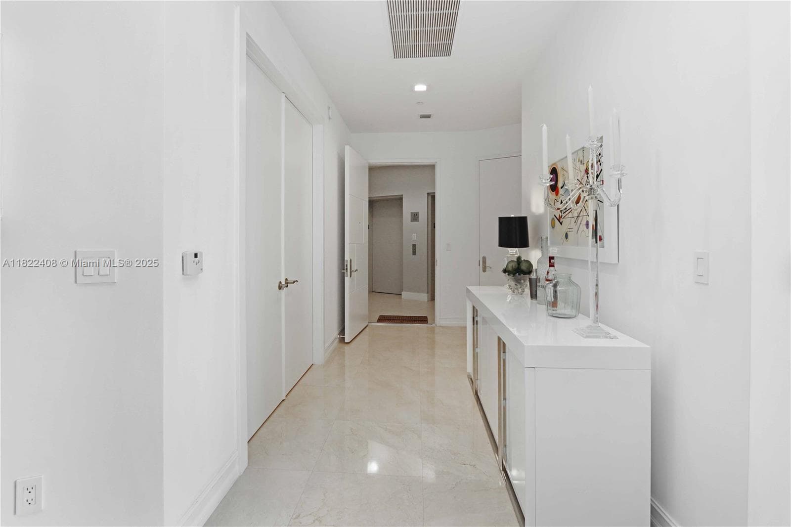 15901 Collins Ave 3103 photo 4