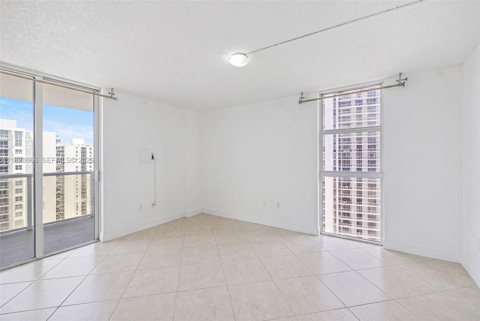 3731 N Country Club Dr 2023 photo 25