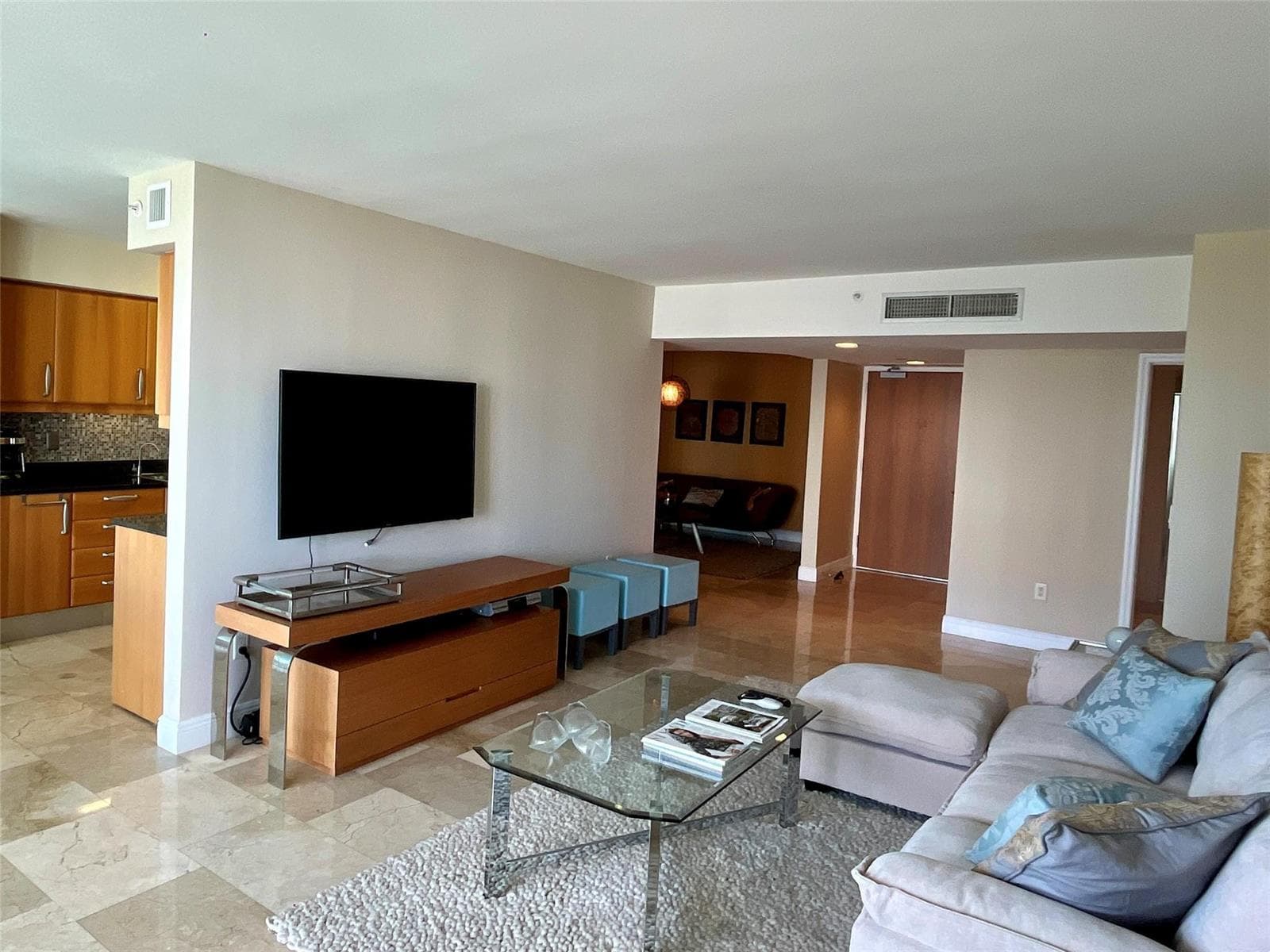 16500 Collins Avenue 2052 photo 8