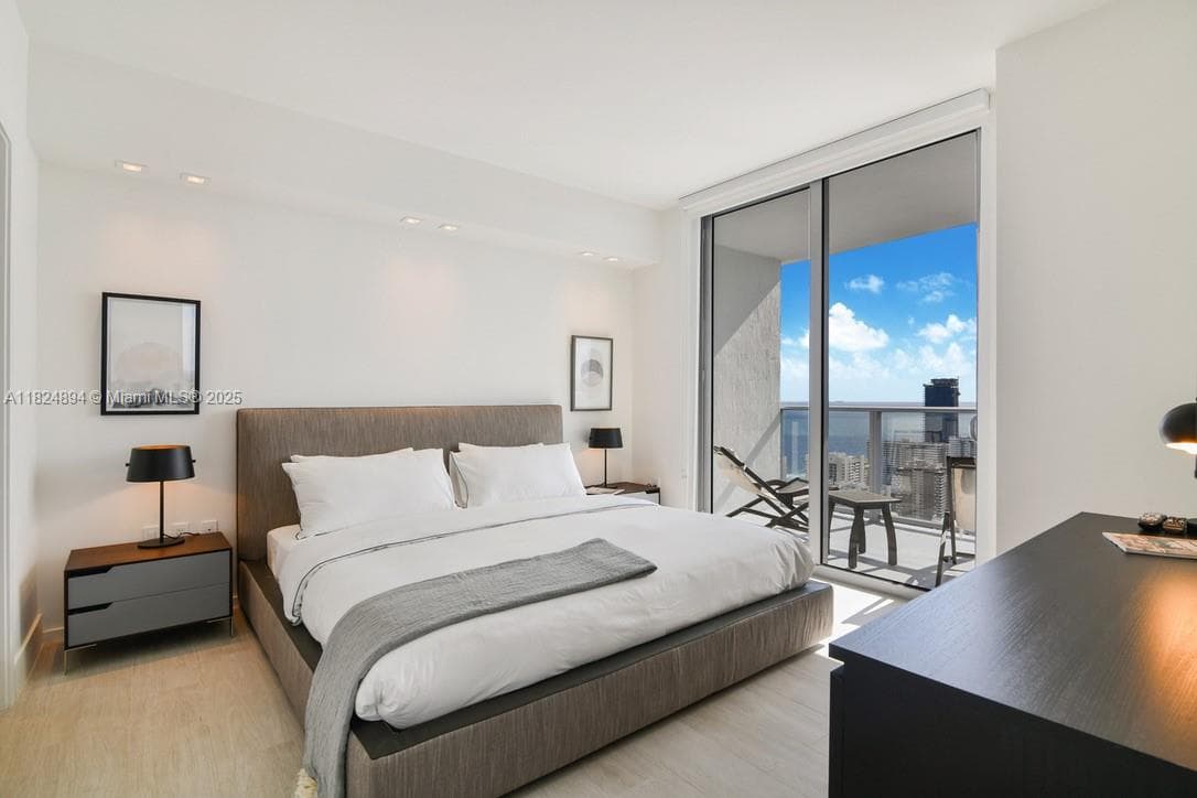 4010 S Ocean Dr T3708 photo 10