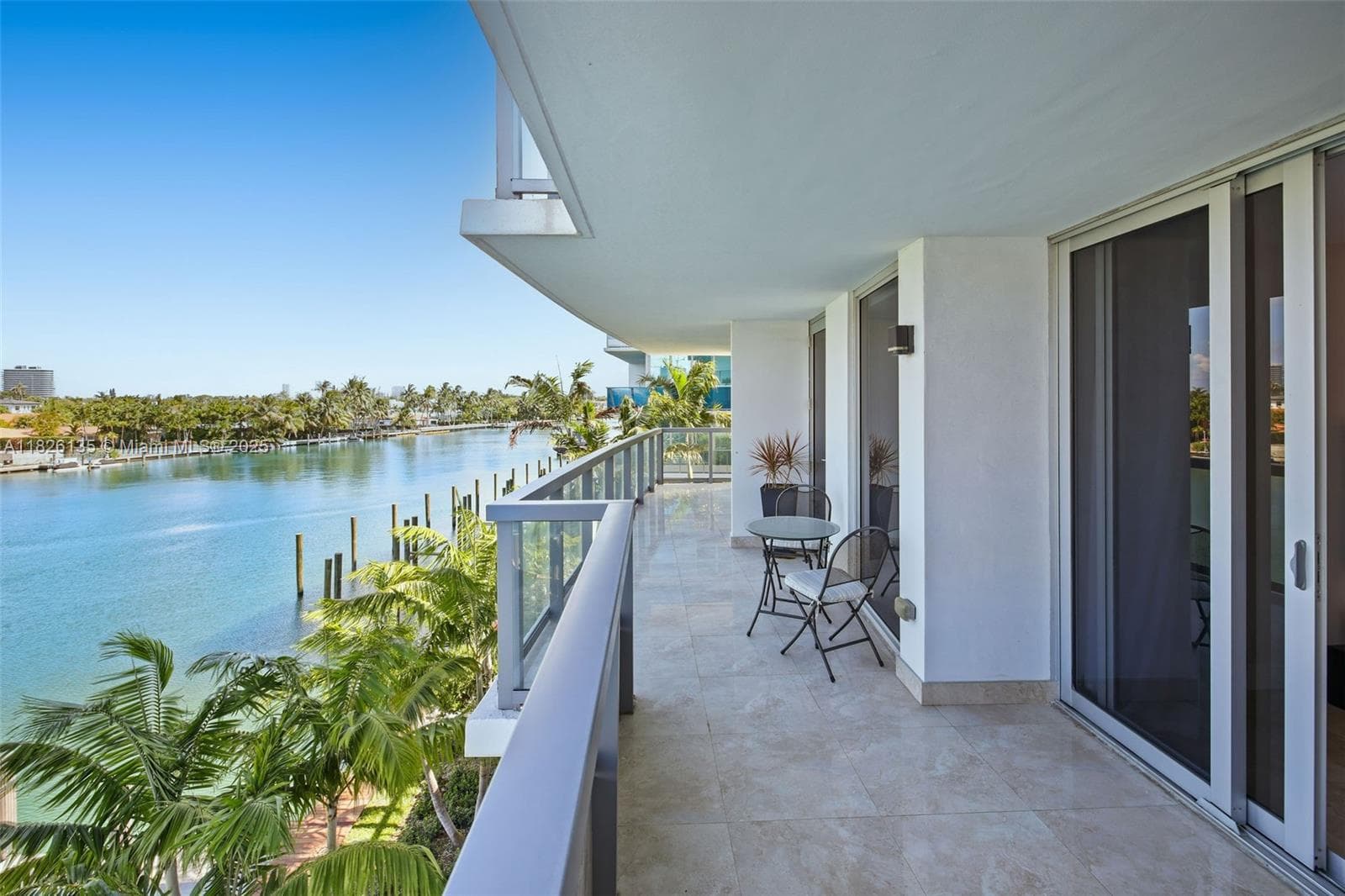9261 E Bay Harbor Dr 404 photo 13