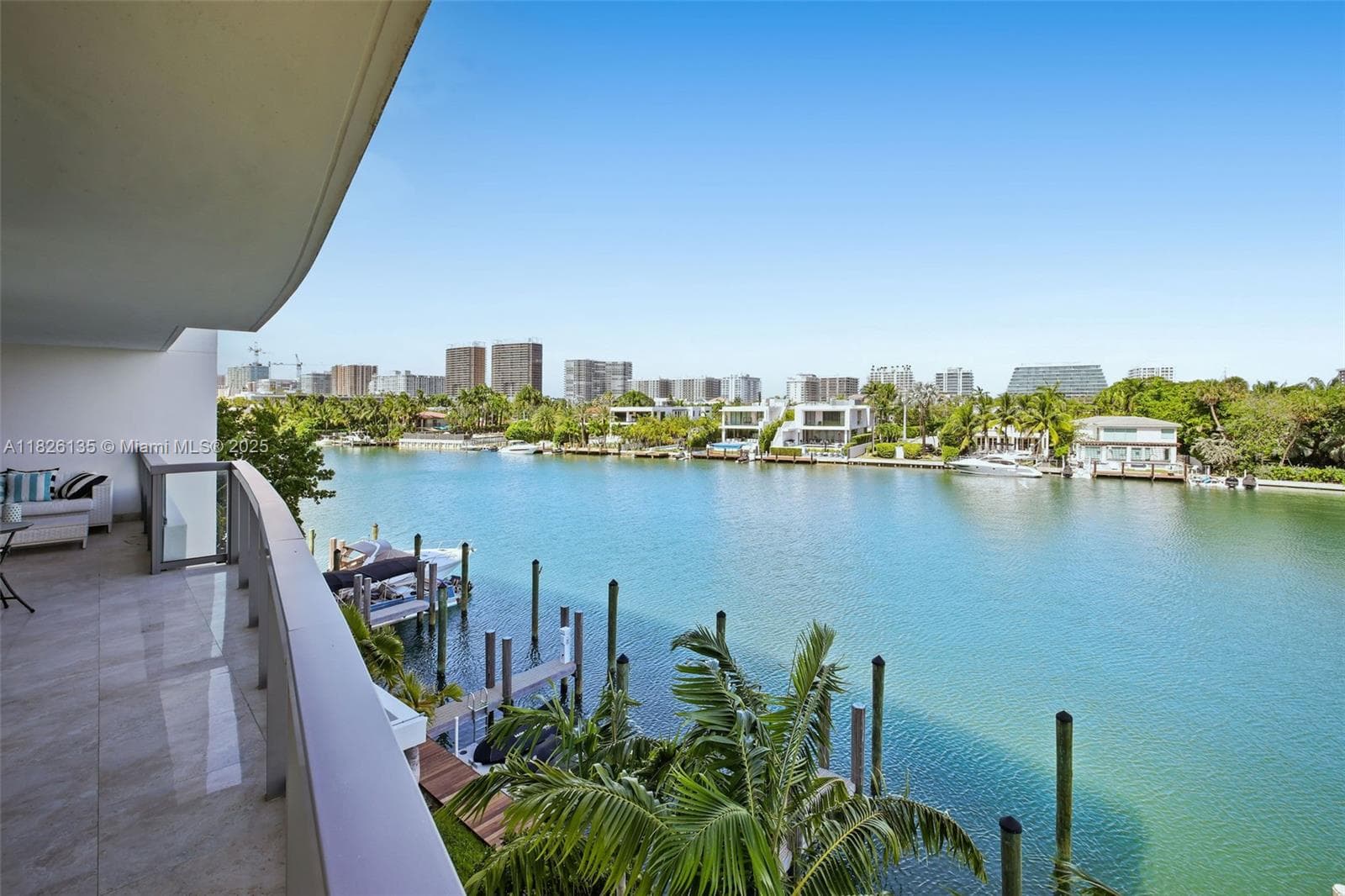 9261 E Bay Harbor Dr 404 photo 19