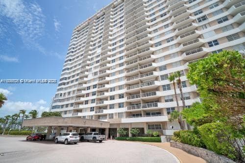 1950 S Ocean Dr 6K photo 25