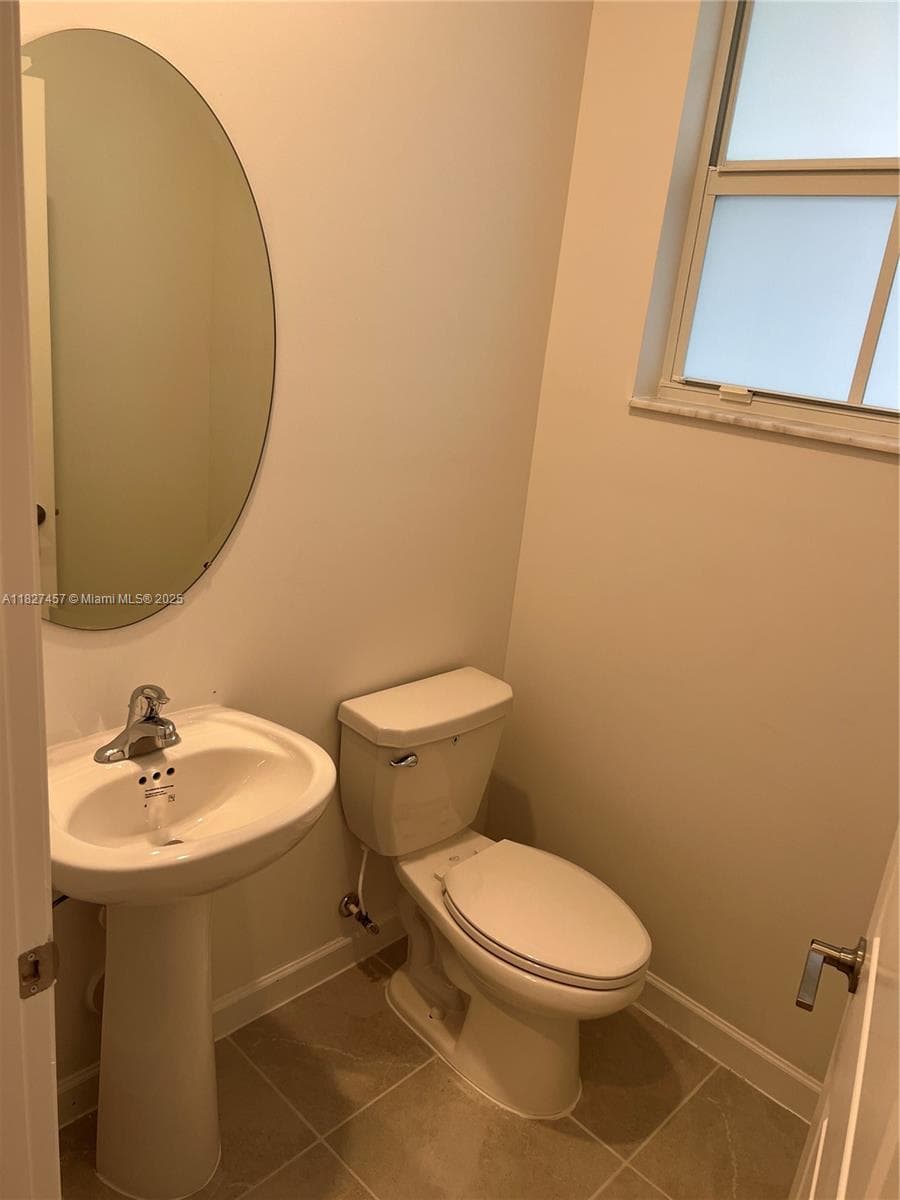 2329 NW 122nd Ter . photo 23