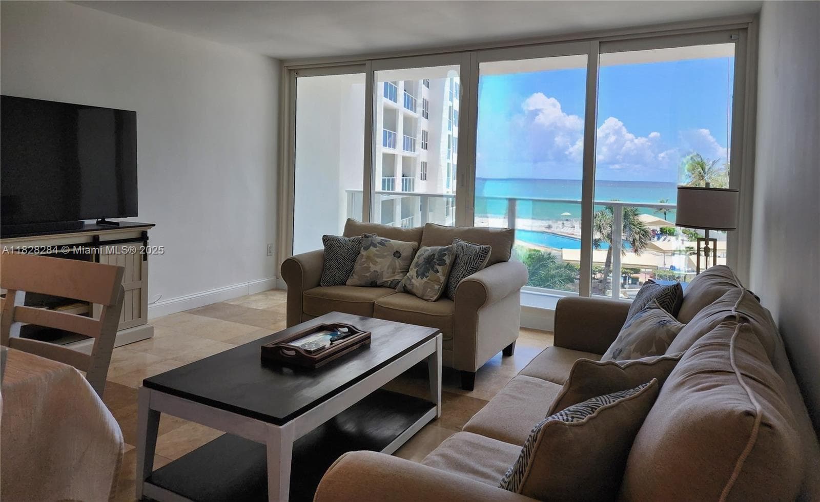 3505 S Ocean Dr 320 photo 6