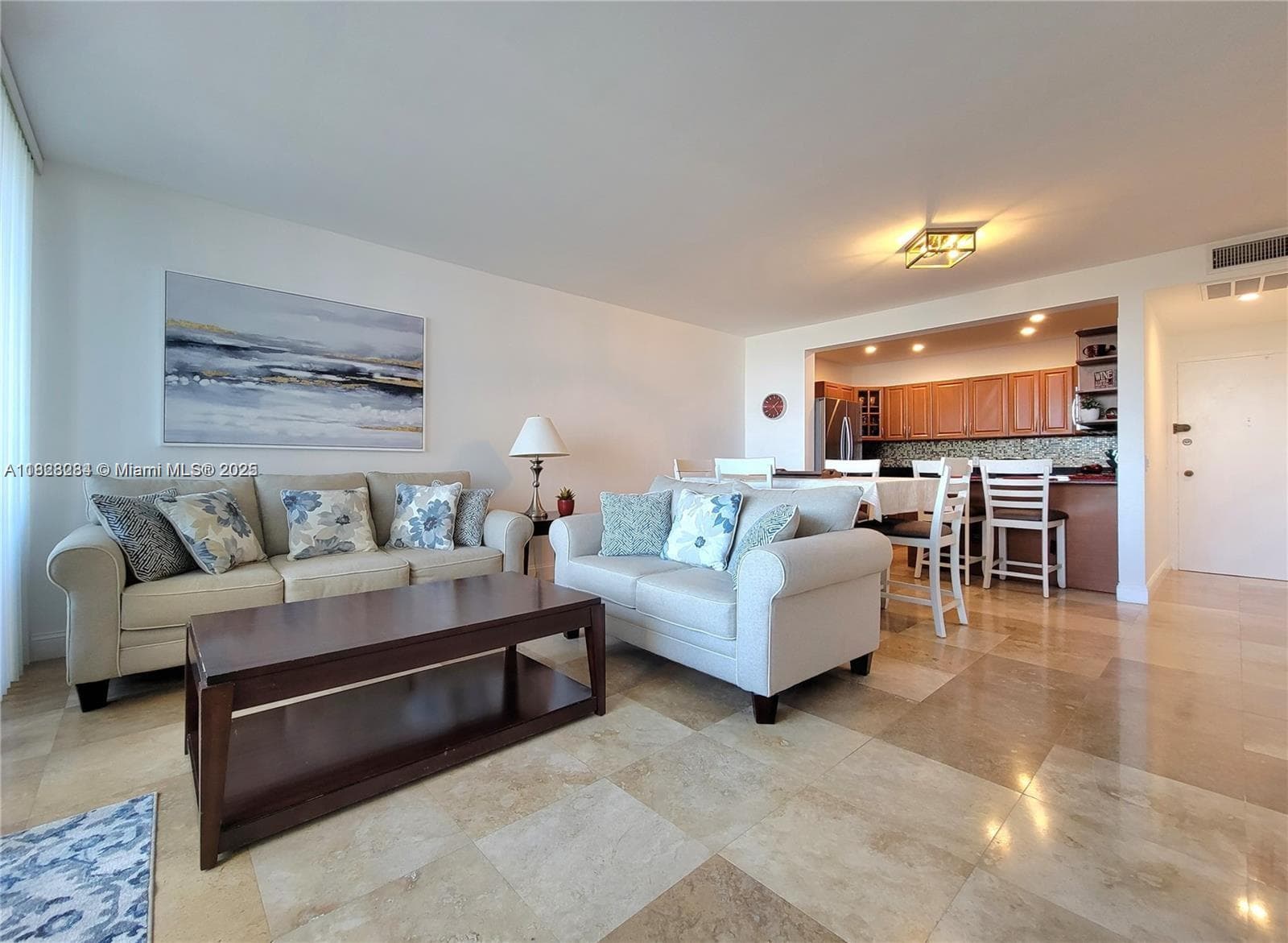 3505 S Ocean Dr 320 photo 7