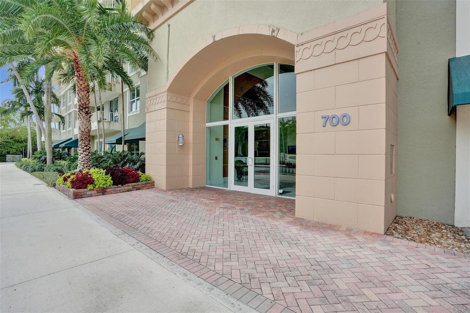 700 E Boynton Beach Boulevard 406 photo 25