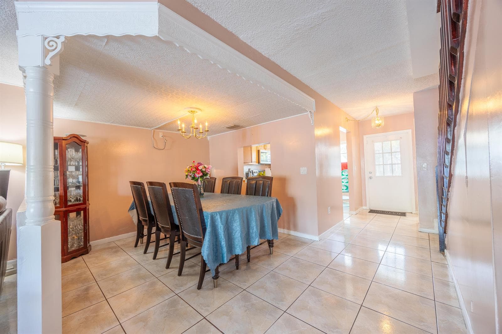 5117 W Society Place W C photo 5