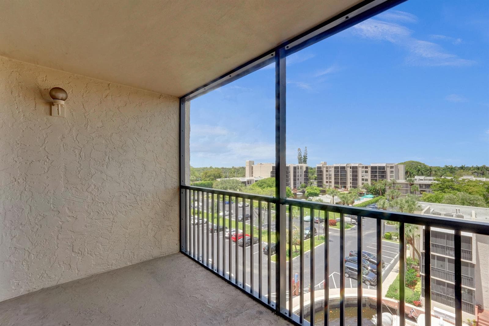 12 Royal Palm Way 6020 photo 19