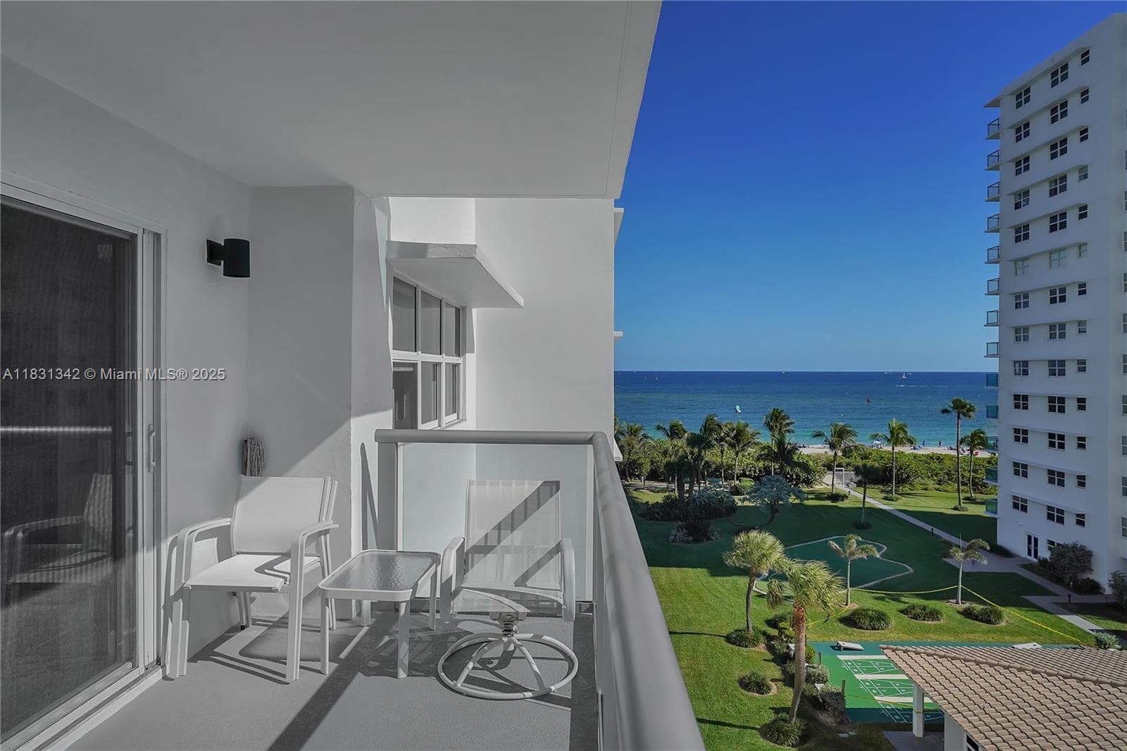 1620 N Ocean Blvd 510 photo 3