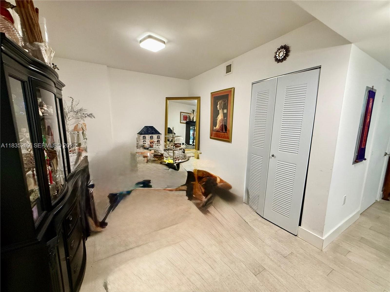 6620 Indian Creek Dr 607 photo 10
