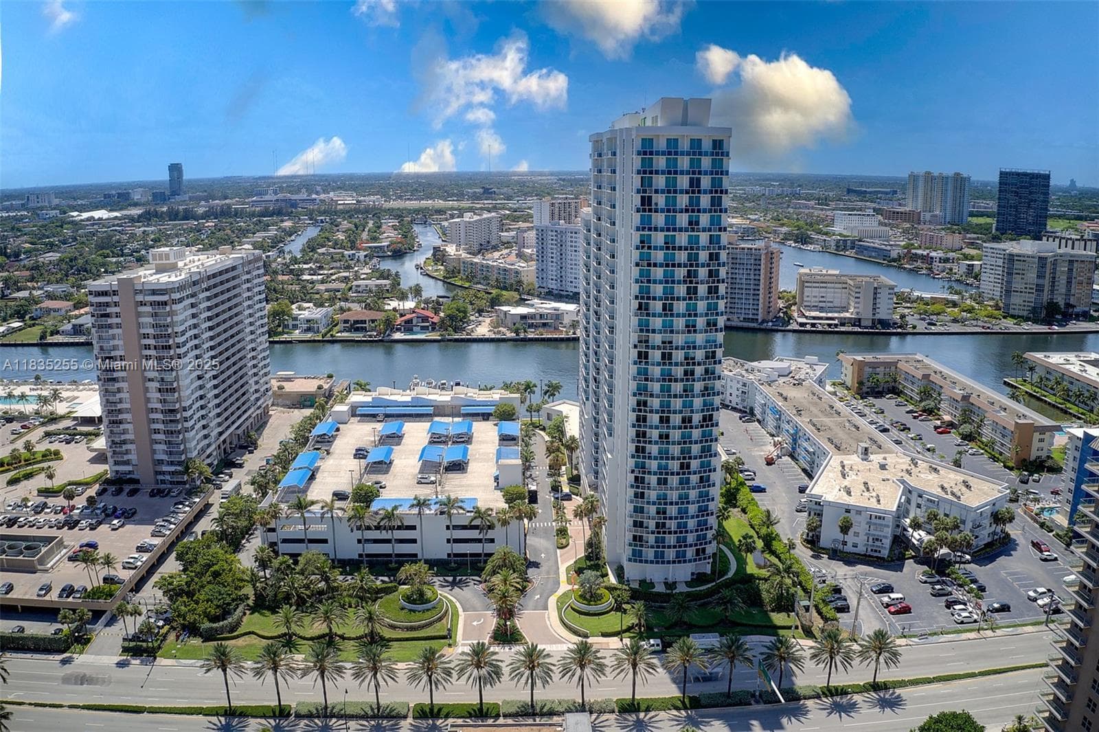 1945 S Ocean Dr 901 photo 7