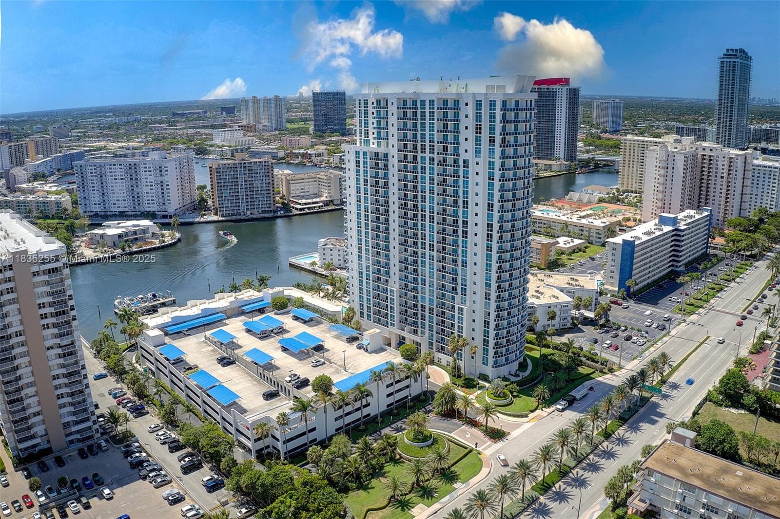 1945 S Ocean Dr 901 photo 5
