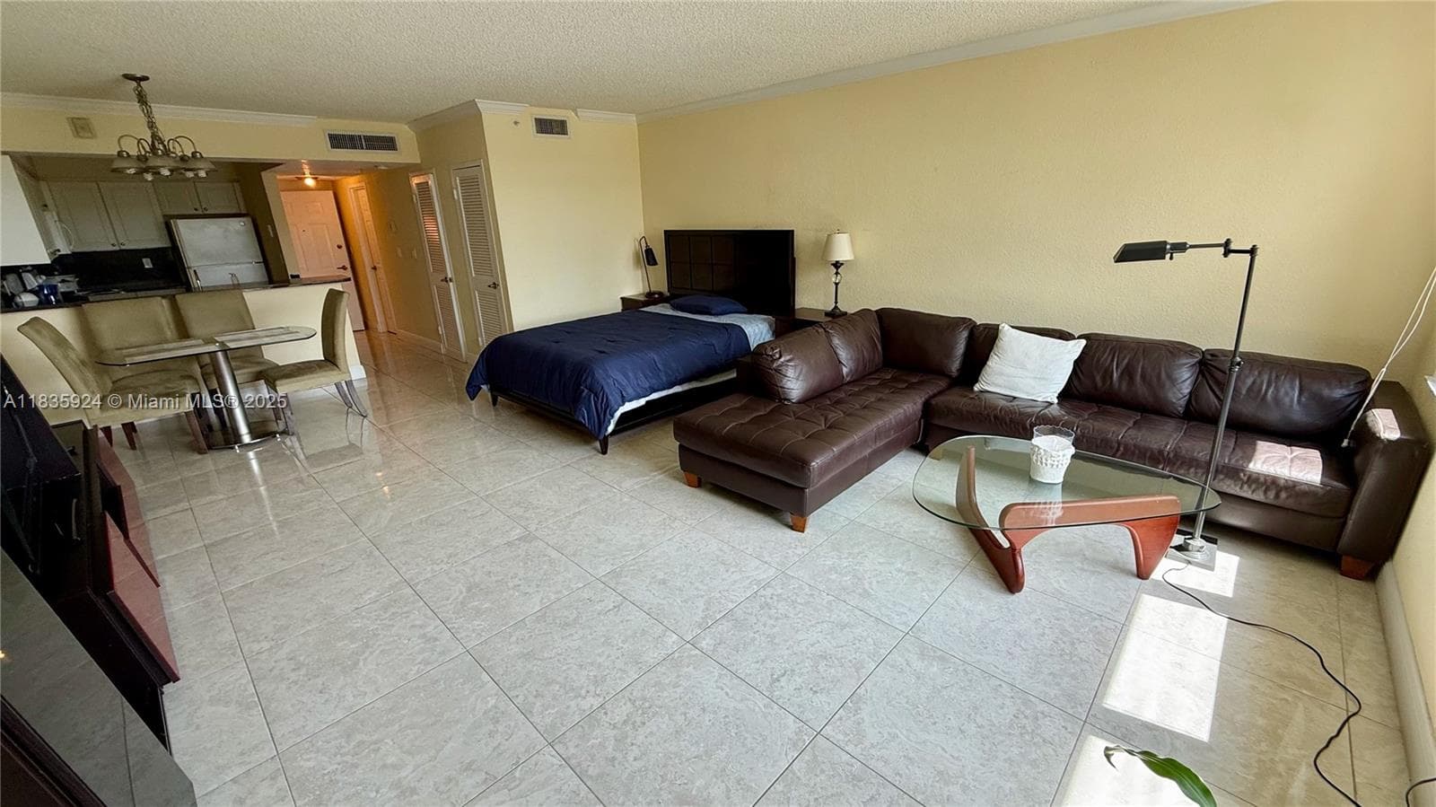 2501 S Ocean Dr 427 photo 1