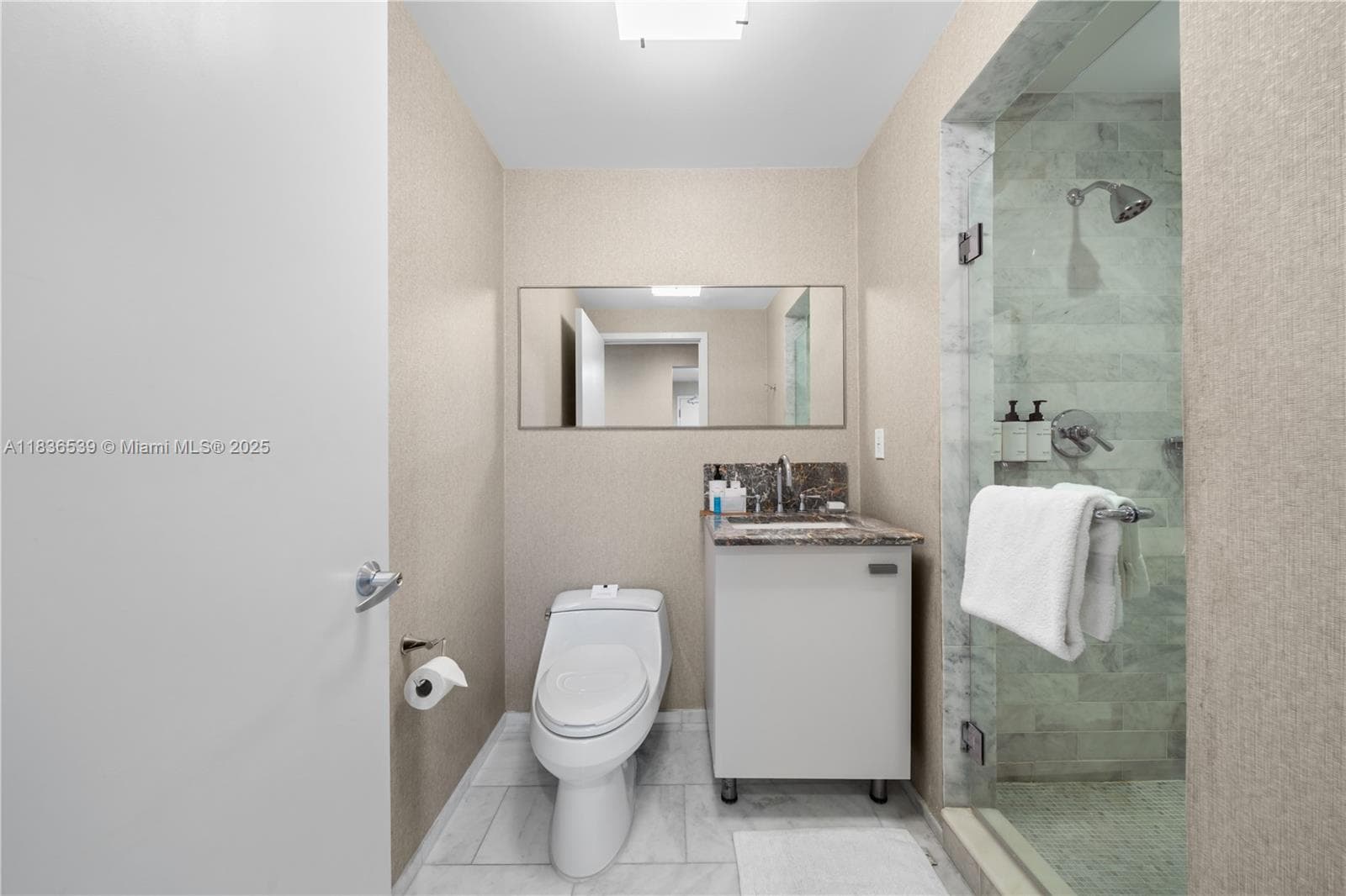551 N Fort Lauderdale Beach Blvd R201 photo 24