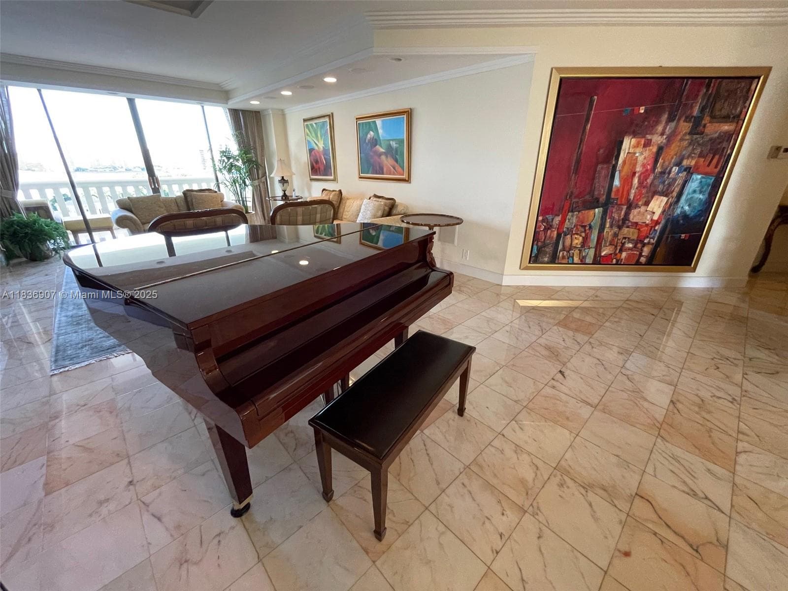 3000 Island Blvd 1103 photo 4