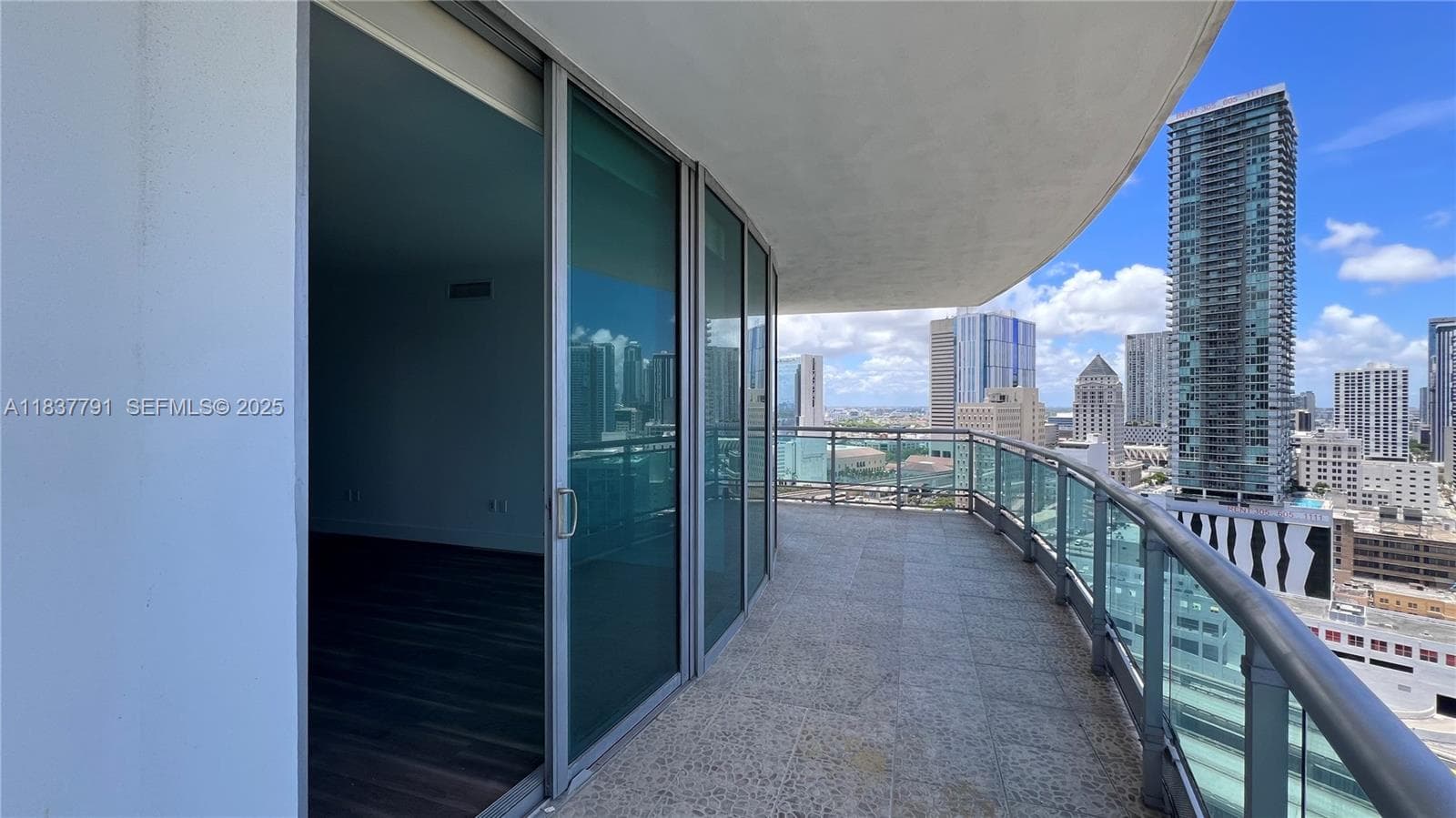 350 S Miami Ave 2401 photo 14